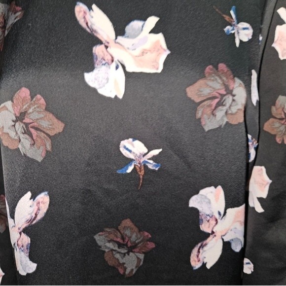 Banana Republic Floral Bell Sleeve Shift Dress - Picture 4 of 6